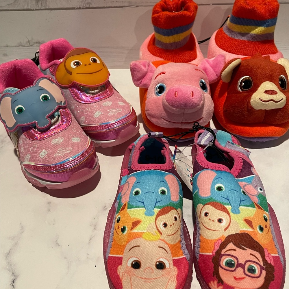 Cocomelon 9/10 Shoe Bundle